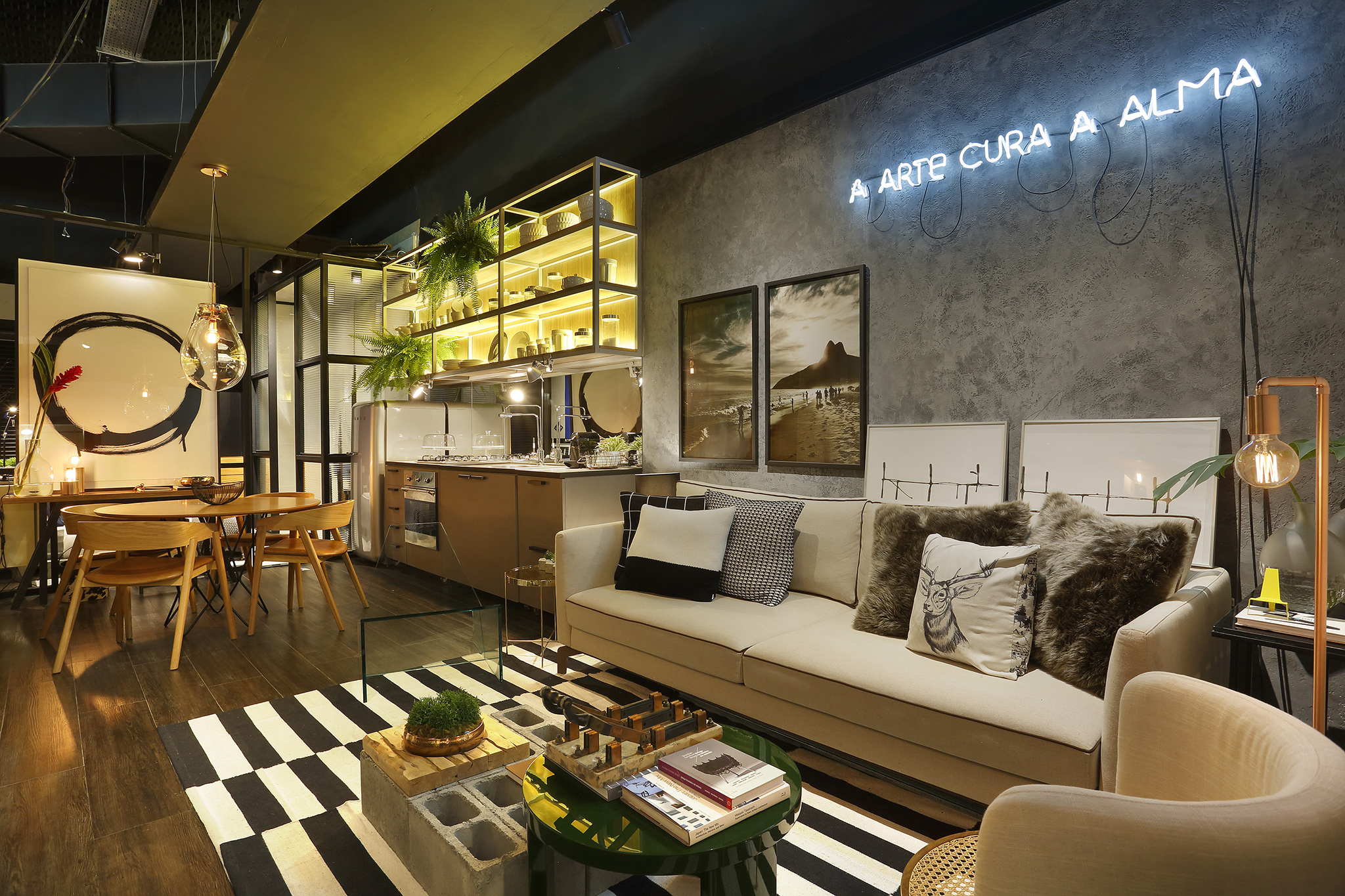 _76A9823-1 – capa site